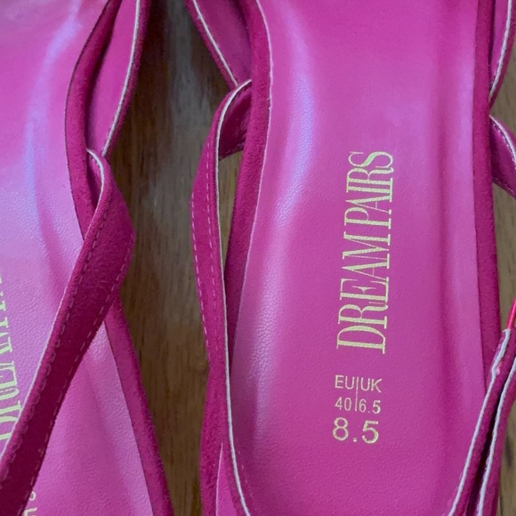 Dream Pairs Women's Fuchsia Slingback Heels - Picture 2 of 5